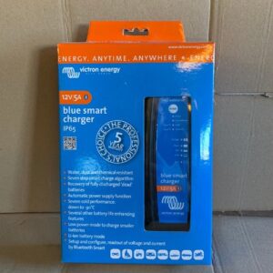 Blue smart charger 5A Ronda Harderwijk